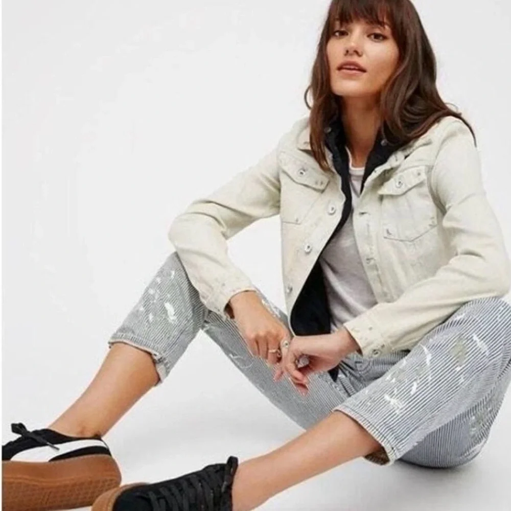 Free People Cream / Ivory Denim Jacket w/ Soft black charcoal hoodie Lightweight - Picture 2 of 11